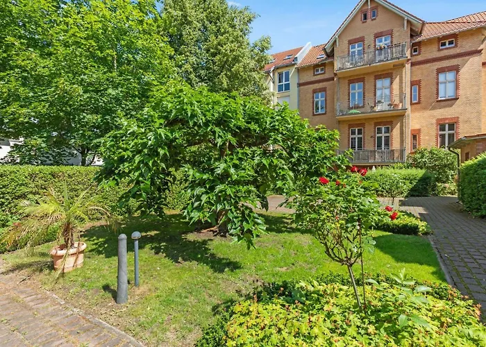 Apartamento Gruenderzeitvilla By Interhome